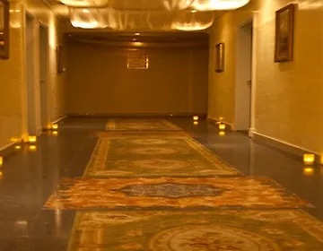 الشقق الفندقية الشارقةفي  أجنحة رويال كراون 3*, الشارقة