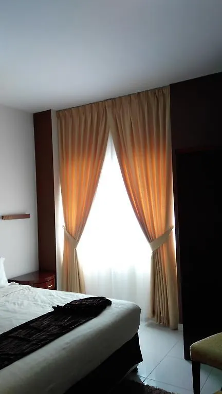 Royal Crown Suites Sharjah